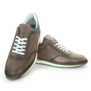 Sneakers 75010 in brown calfskin