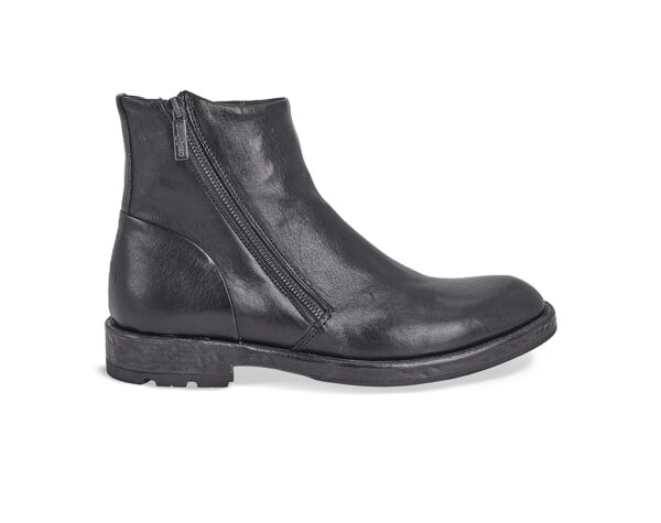 Black vintage calfskin Ankle Boots with zip closure